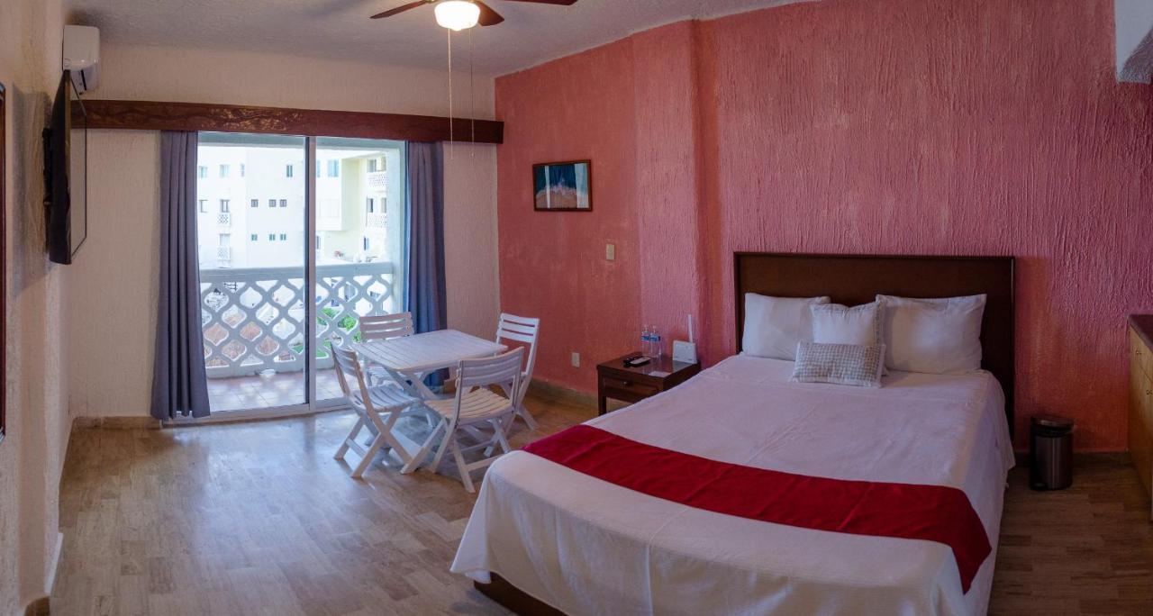 Beach Dream Sunrise Aparthotel Cancún Exteriör bild